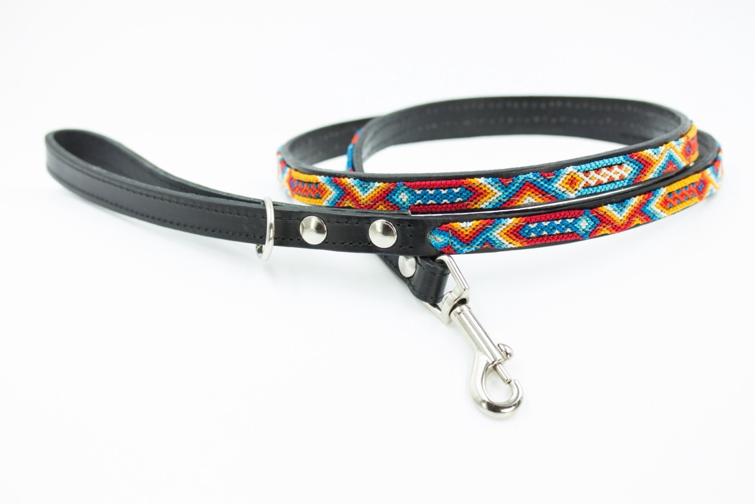 Full-Length Aurora Leash